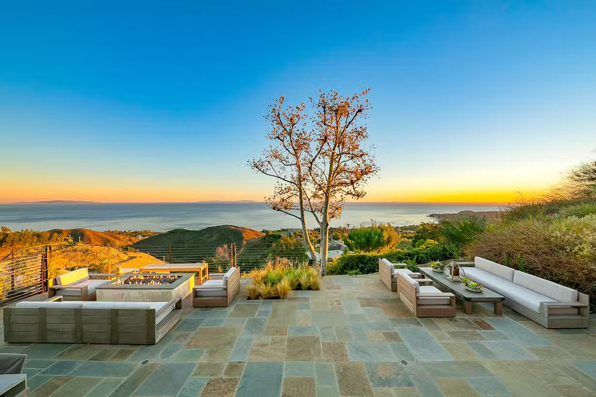 1705976679021-211217_27450CalicutRd-5 Latigo View Malibu