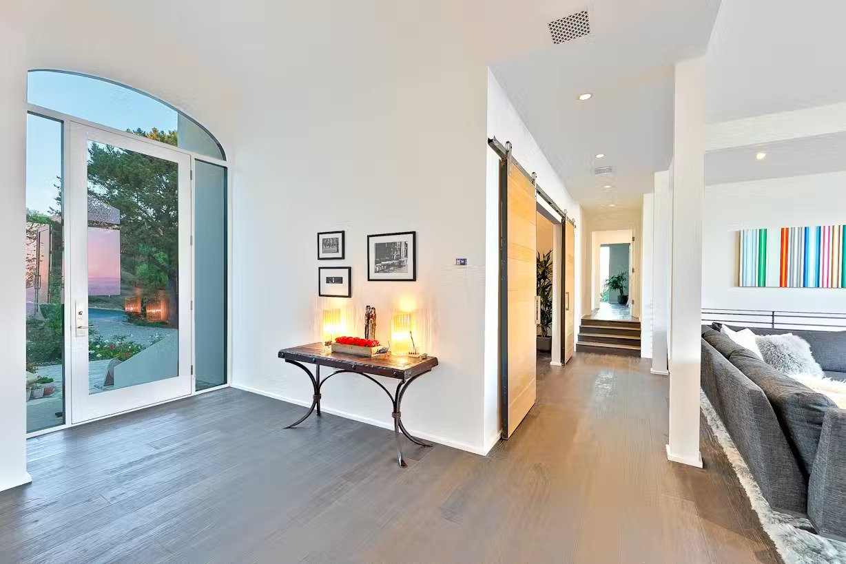 1705976691680-171027_27450CalicutRd-ELITE-13 Latigo View Malibu