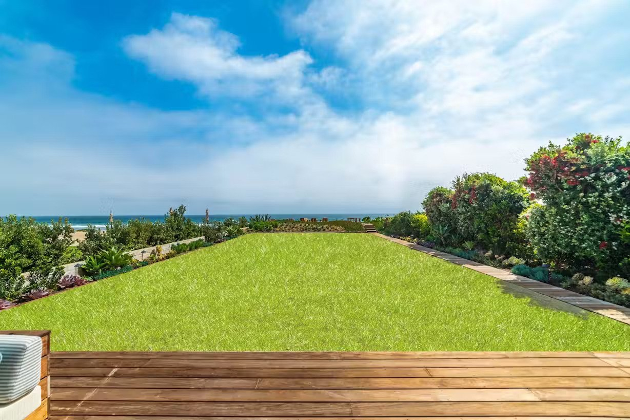 1704229545184-Backyard The Broad Beach One