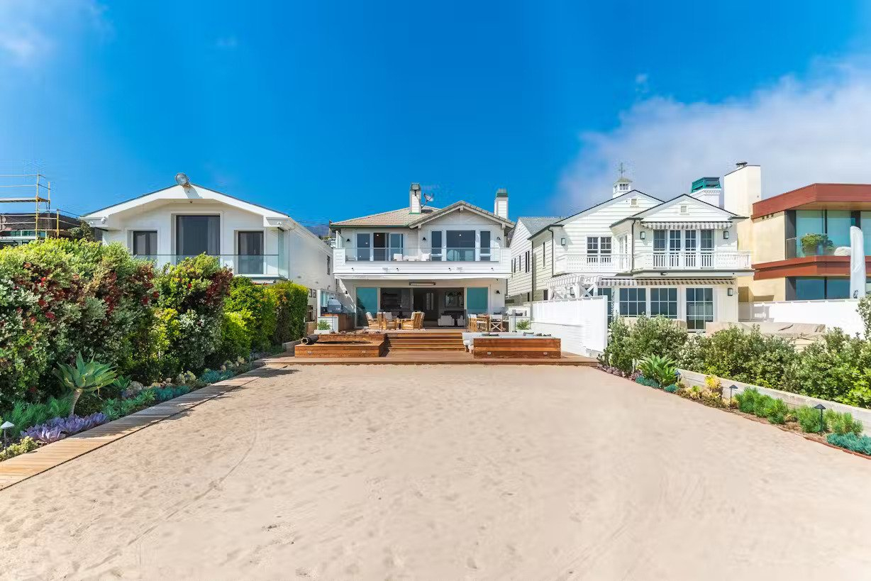 1704229603192-Beach Front (1) The Broad Beach One