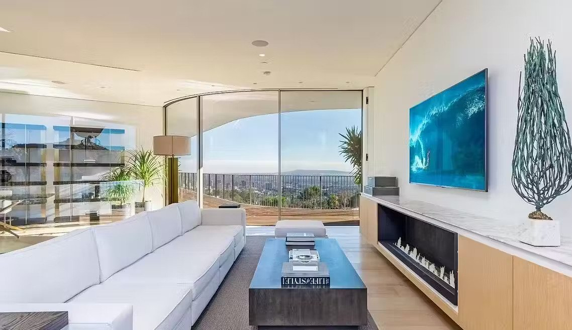 1704822595881-Living room (1) The Orum One