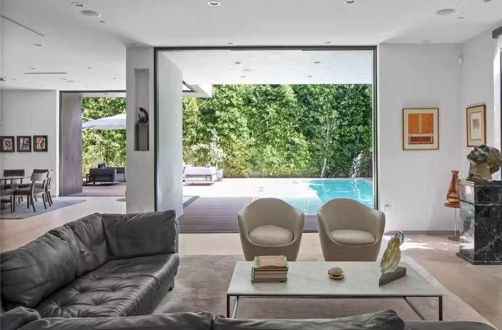 1704822596218-Living room (1) 2 The Orum One