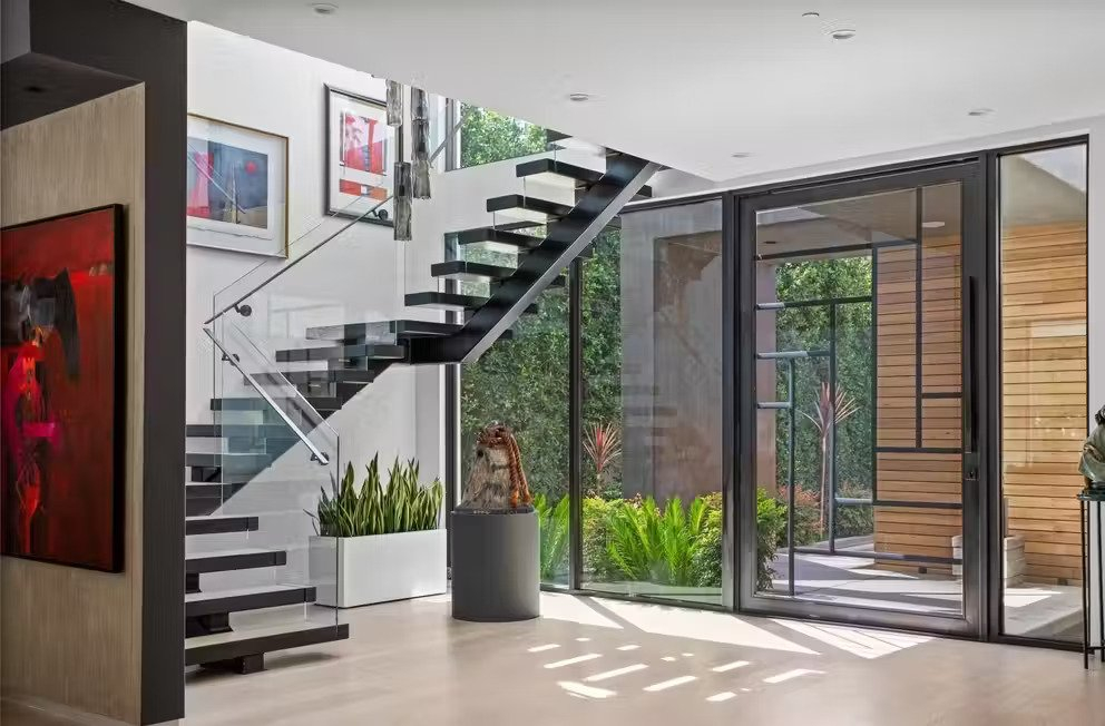 1704822596493-Stairwell (1) The Orum One