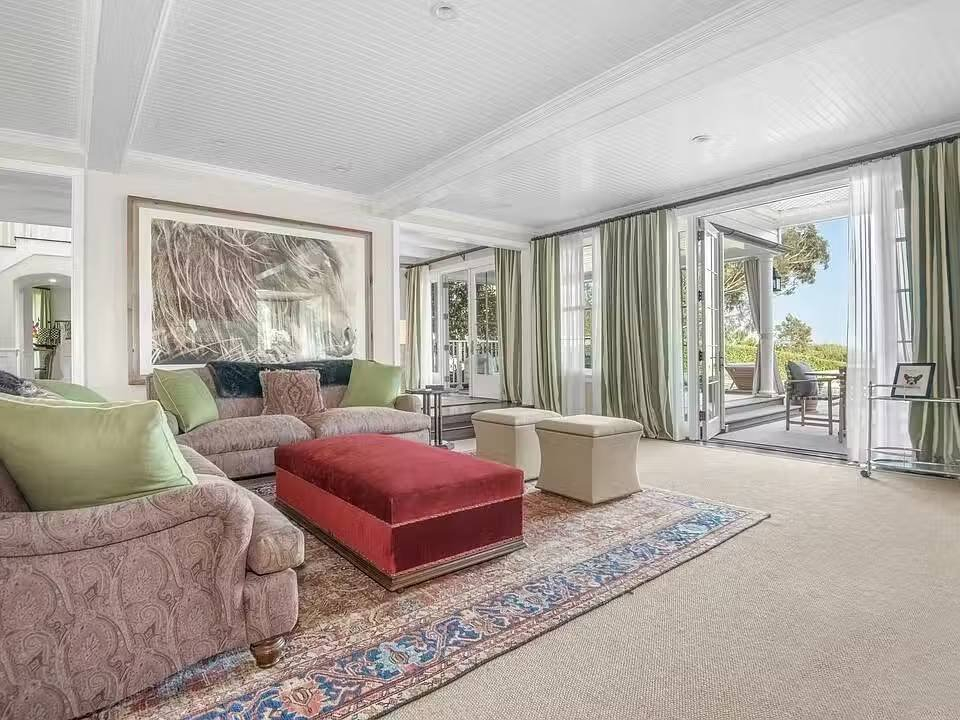 1704561692363-18 The Zumirez Three