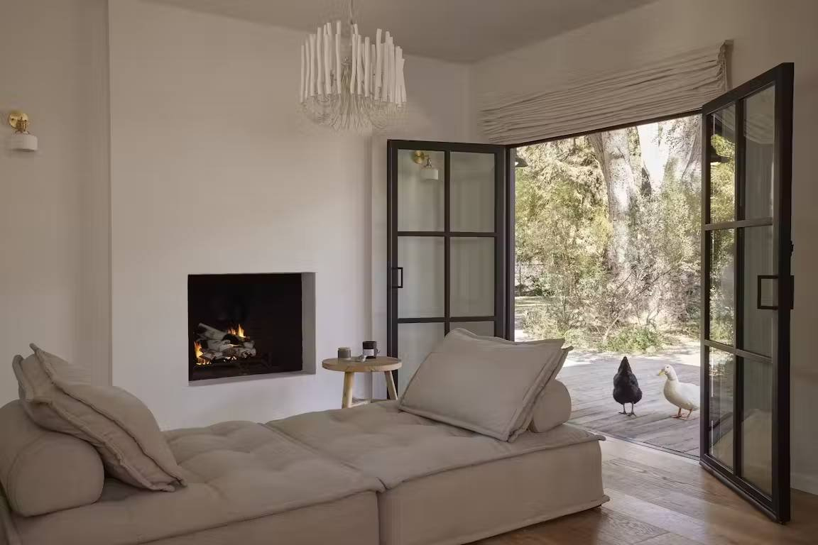 Modern California Ranch-style Farmhouse