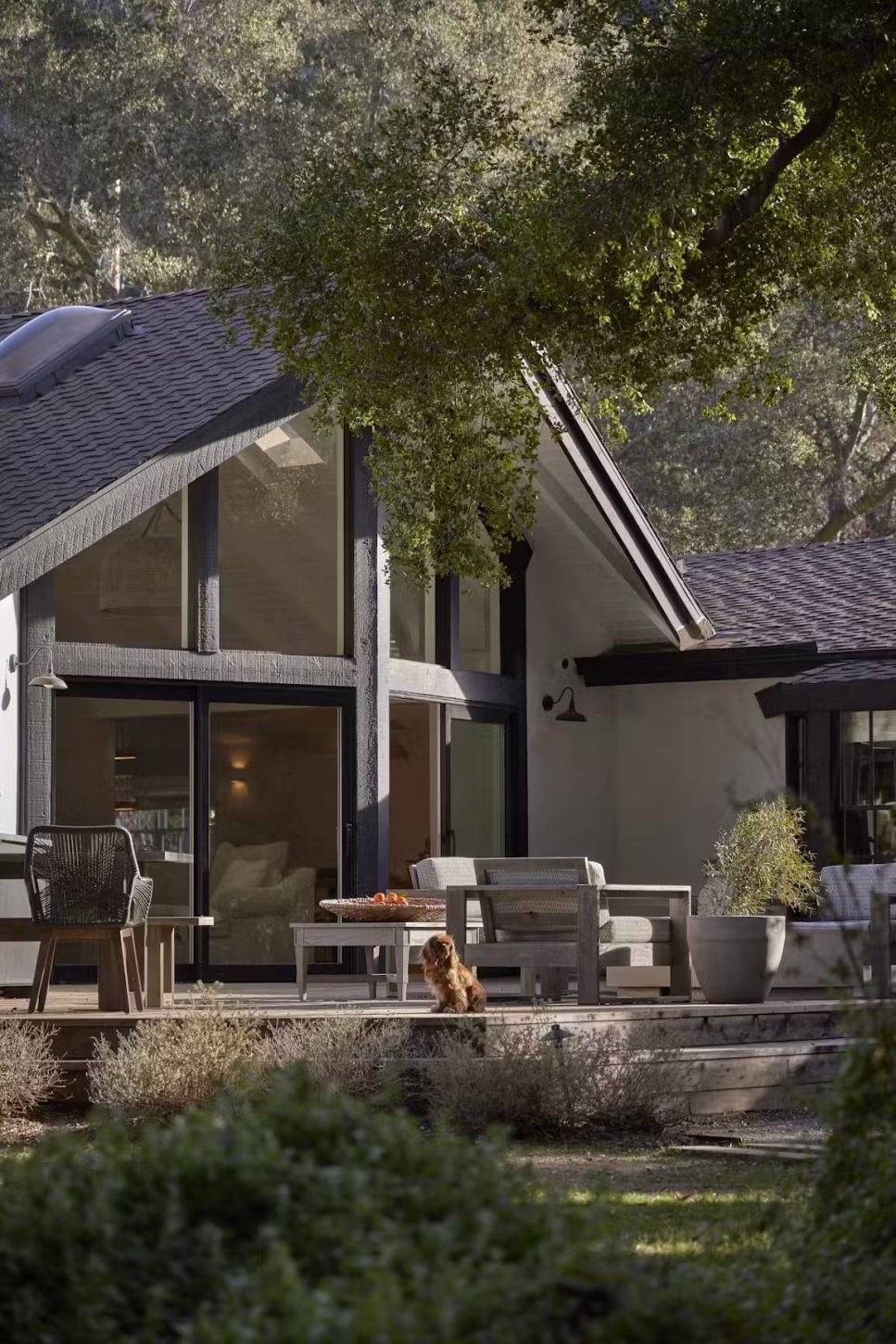Modern California Ranch-style Farmhouse