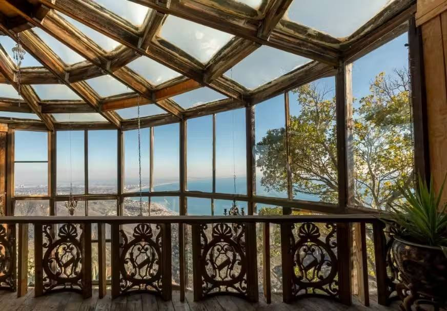 1709073359785-tun 40 Rustic Mountain Temple