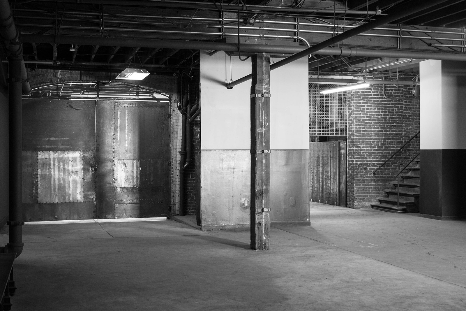 440raw_01-5 440 Seaton