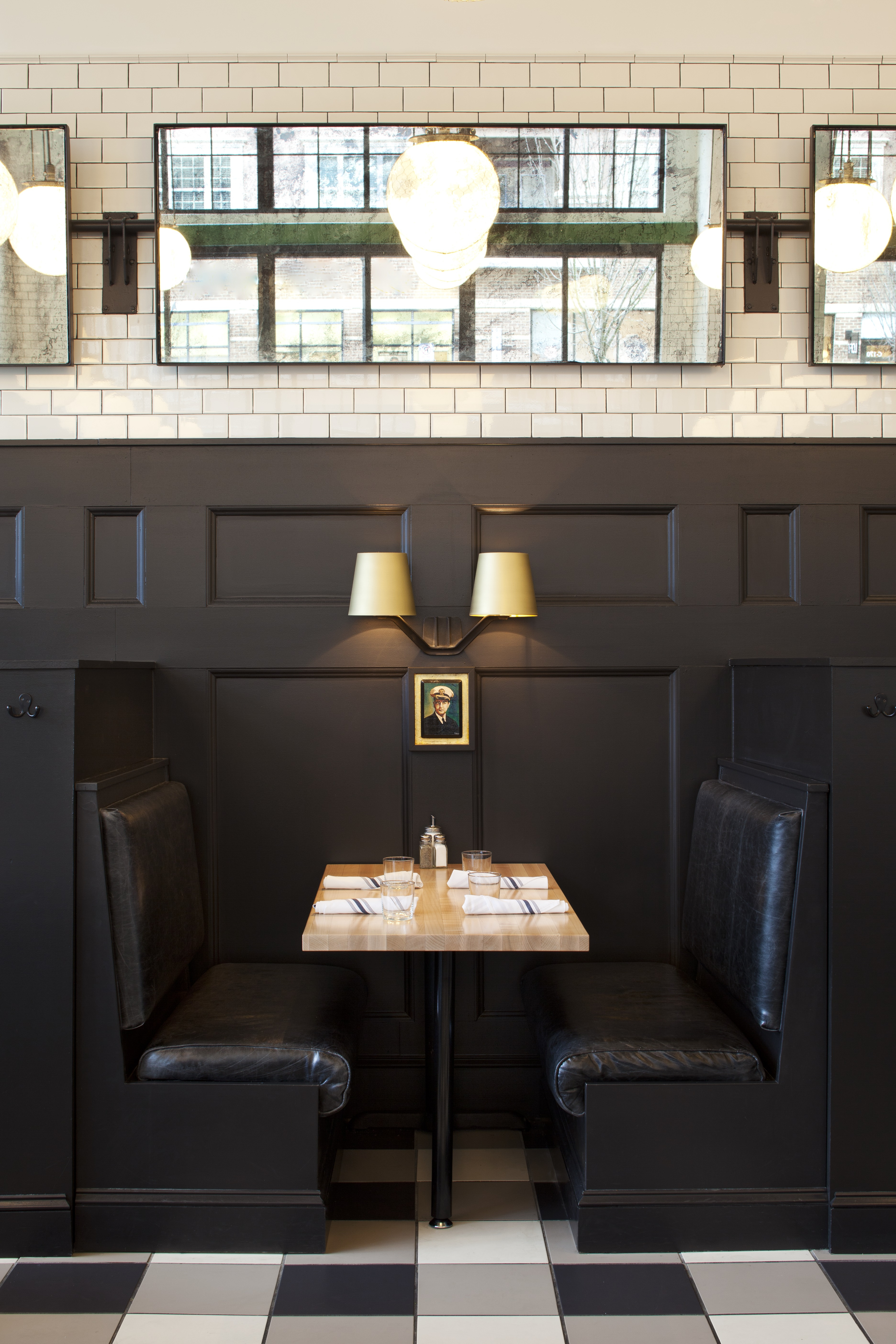 Booth,TheGeneralMuir(credit Jeff Herr Photography) The General Muir