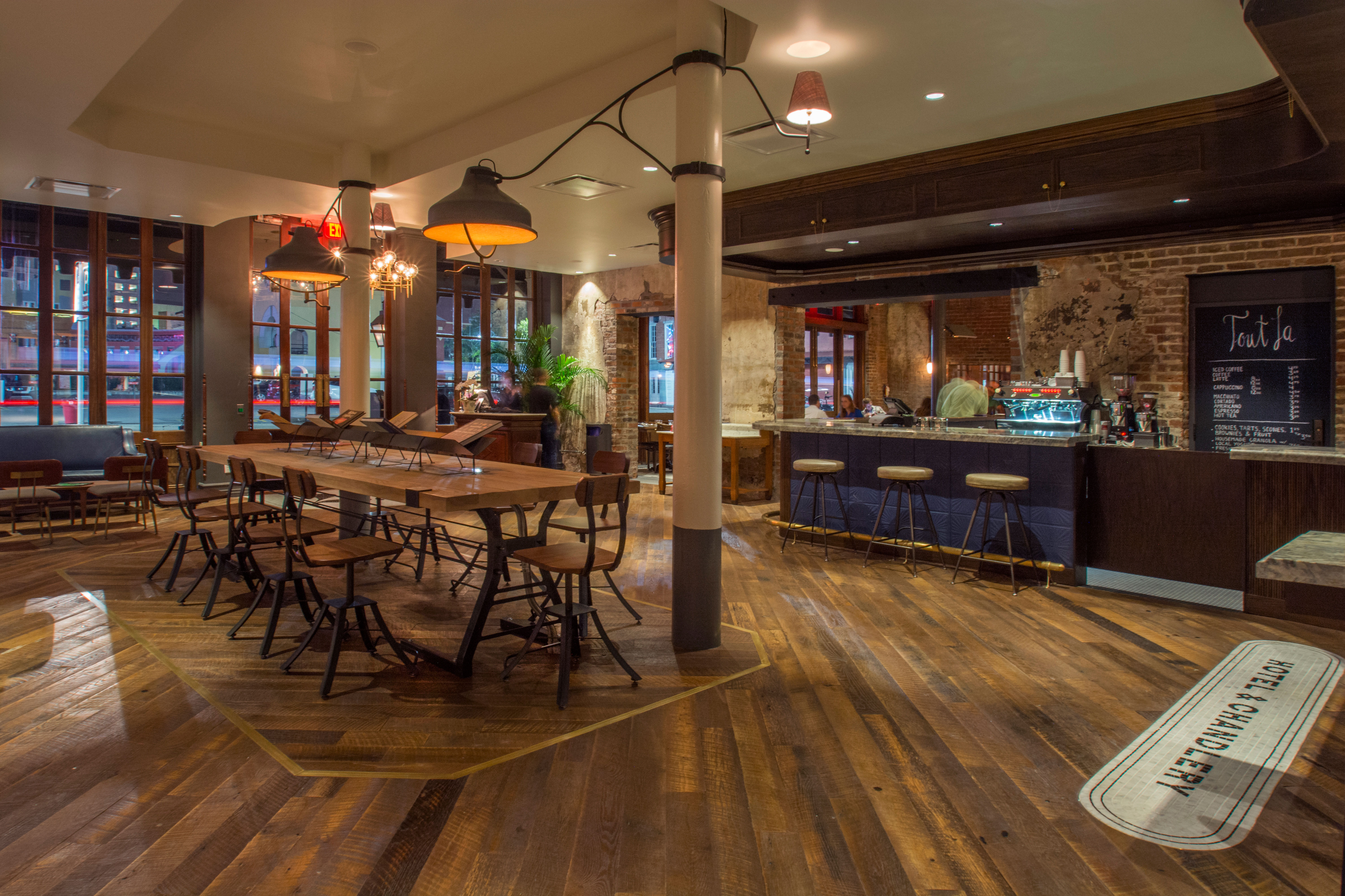 77_lobby_0182 The Old No. 77 Hotel & Chandlery