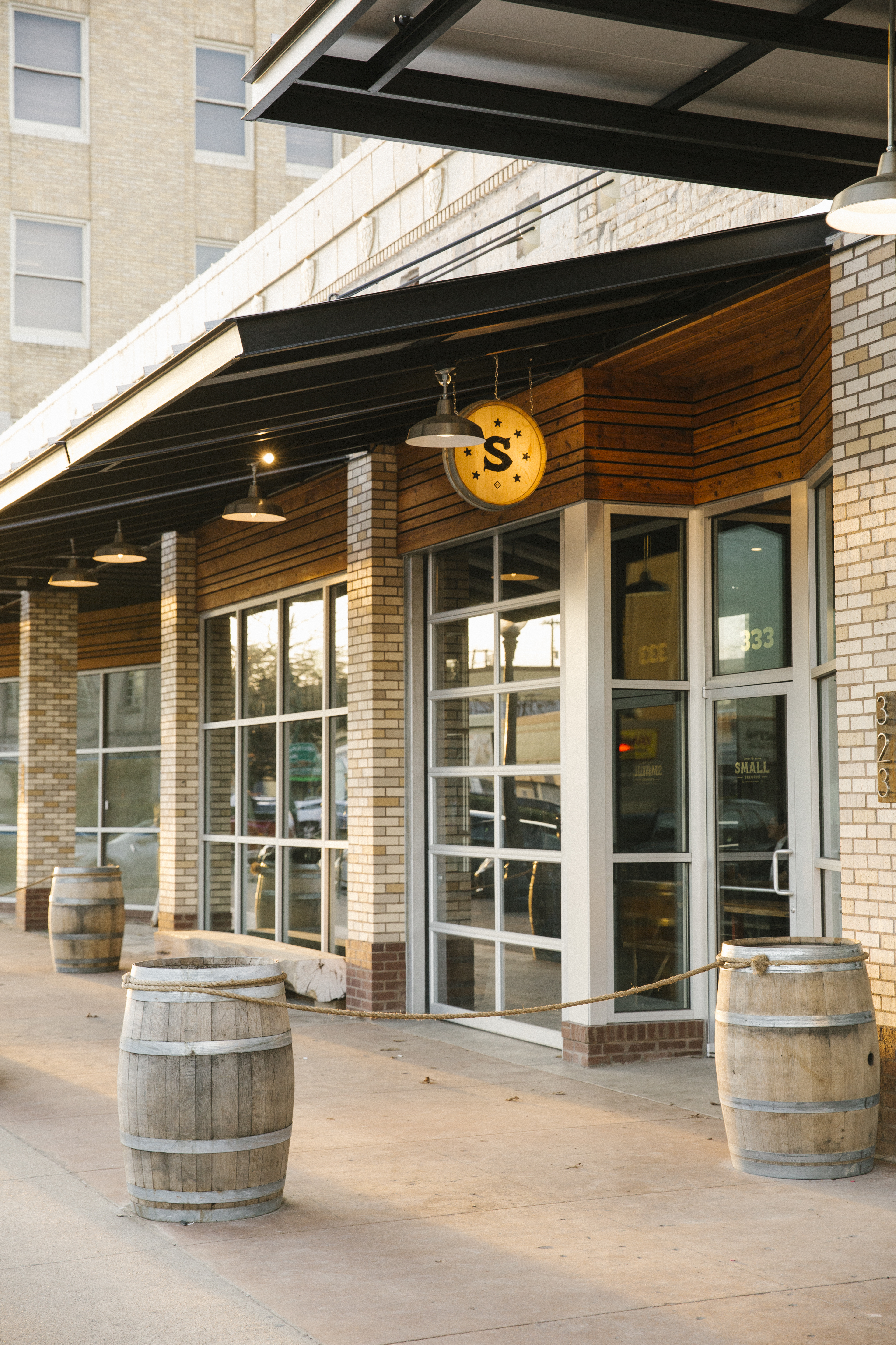 exterior-vertical Small Brewpub