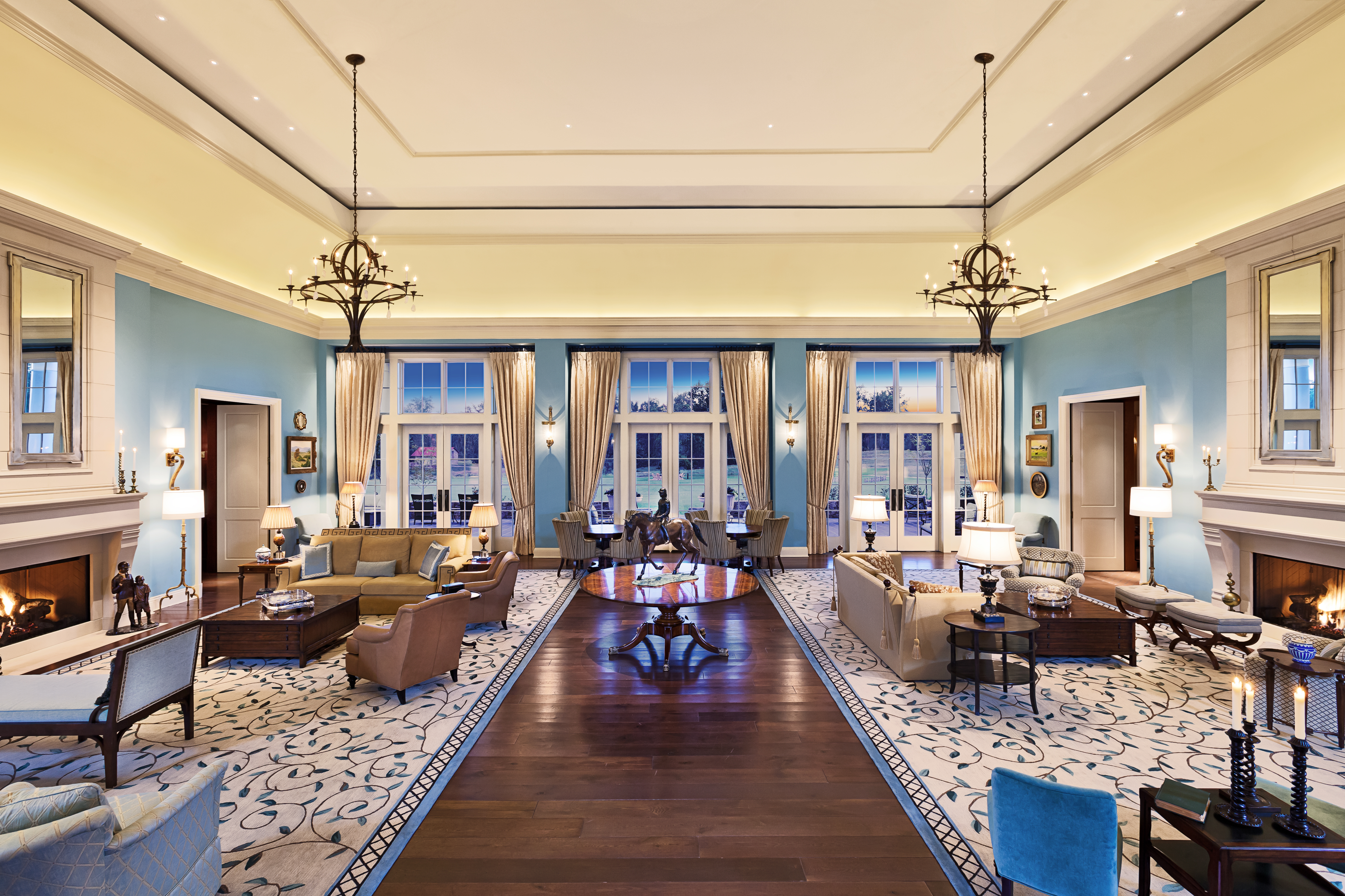 Living Room Center View Salamander Resort & Spa