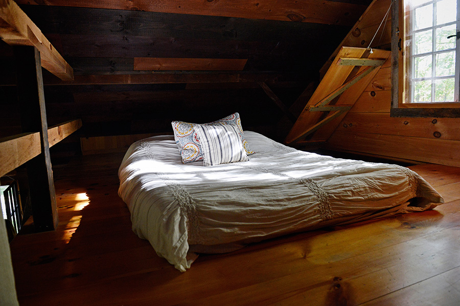 12-Loft-Bed The Barn in Tivoli
