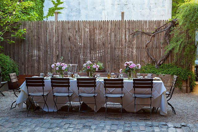 Heart of Gold Wedding Reception Decor 6 Frankies 457 Spuntino