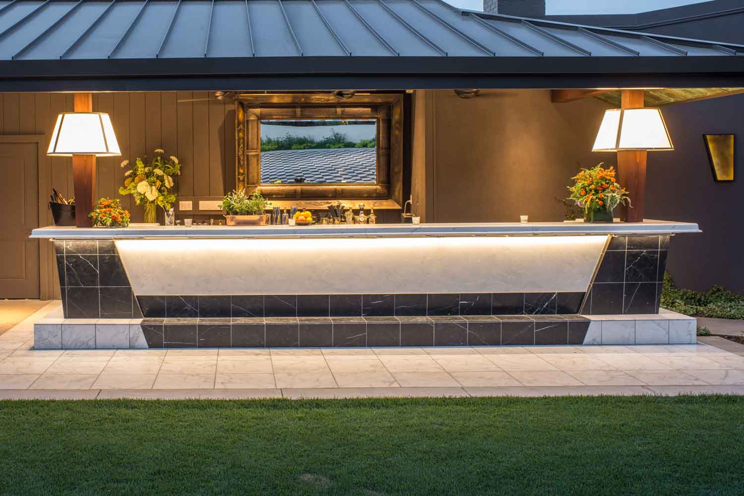 restaurant_geyserville_outdoor_bar Catelli's Restaurant