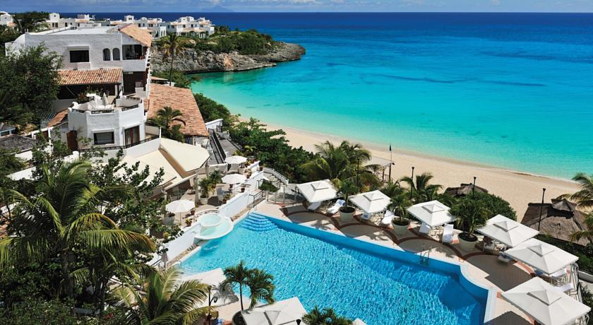 Main pool view Belmond La Samanna