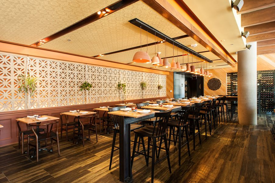 BS-Dining Room Broken Spanish