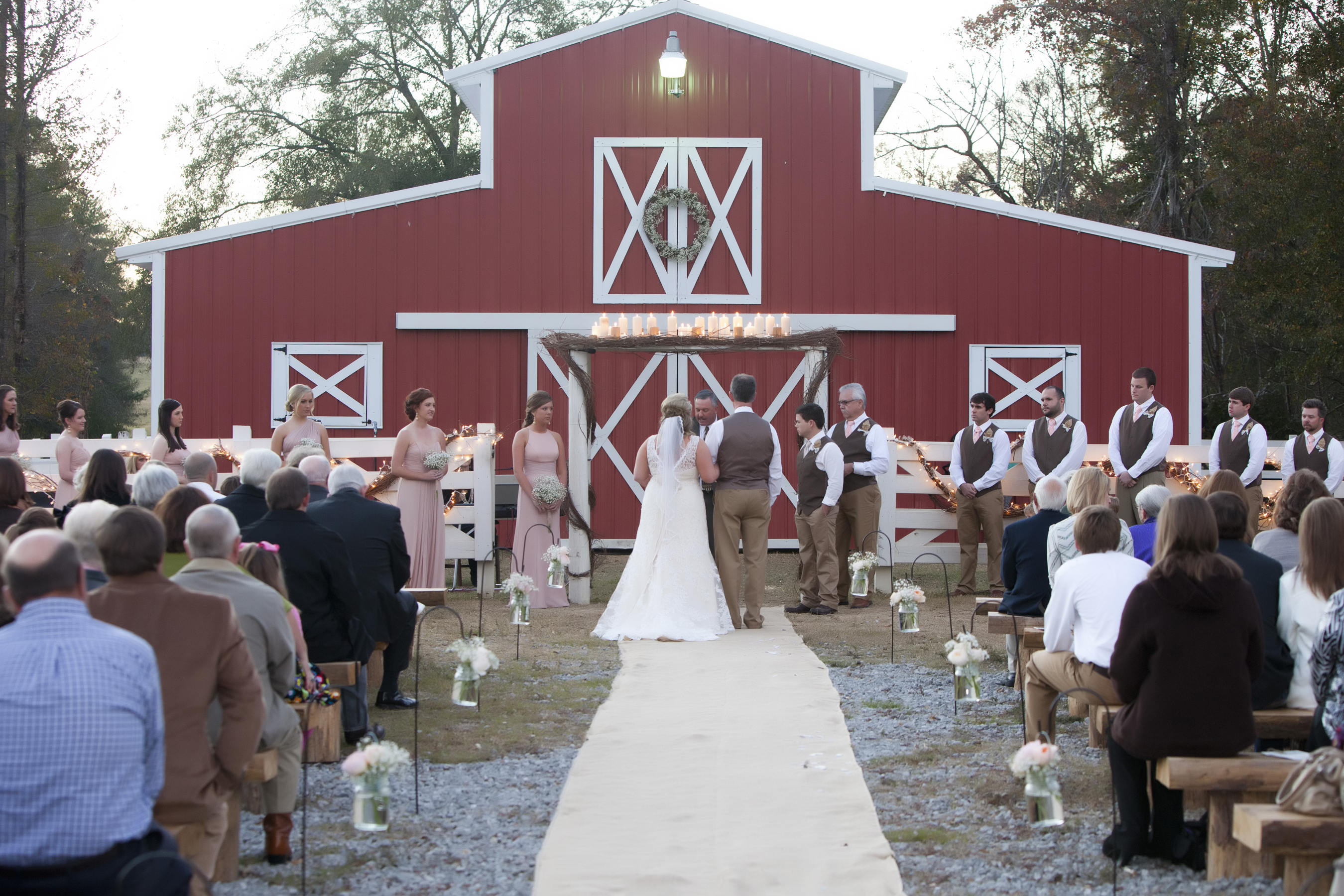 wedding red copy The Hideaway at Reeds Estate