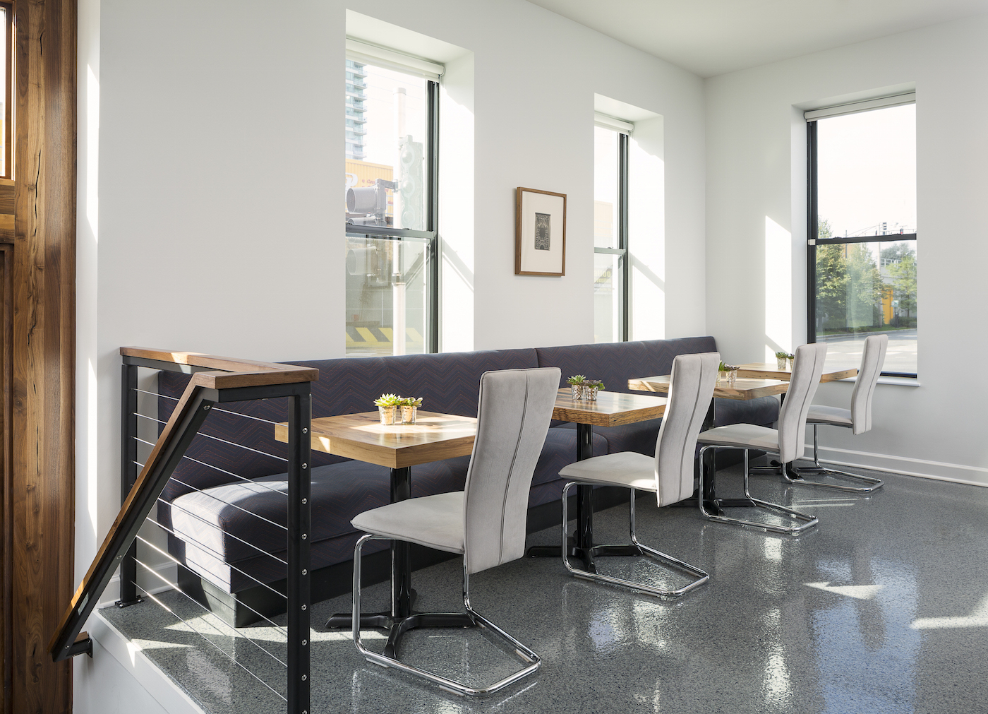 ReclaimedTable_10880 The Showroom on Hubbard