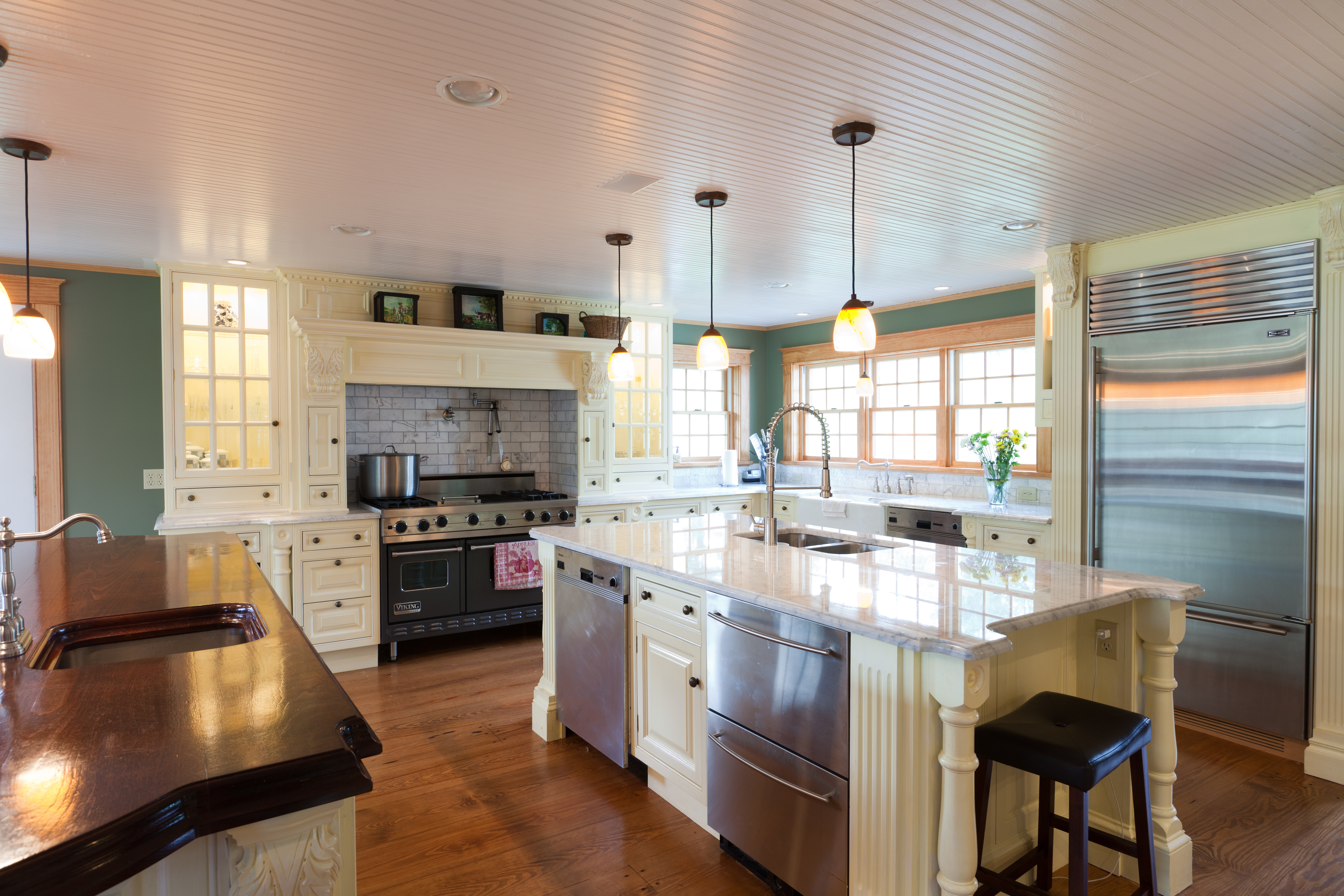 IMG_7077 kitchen2 Longhill Farm Events