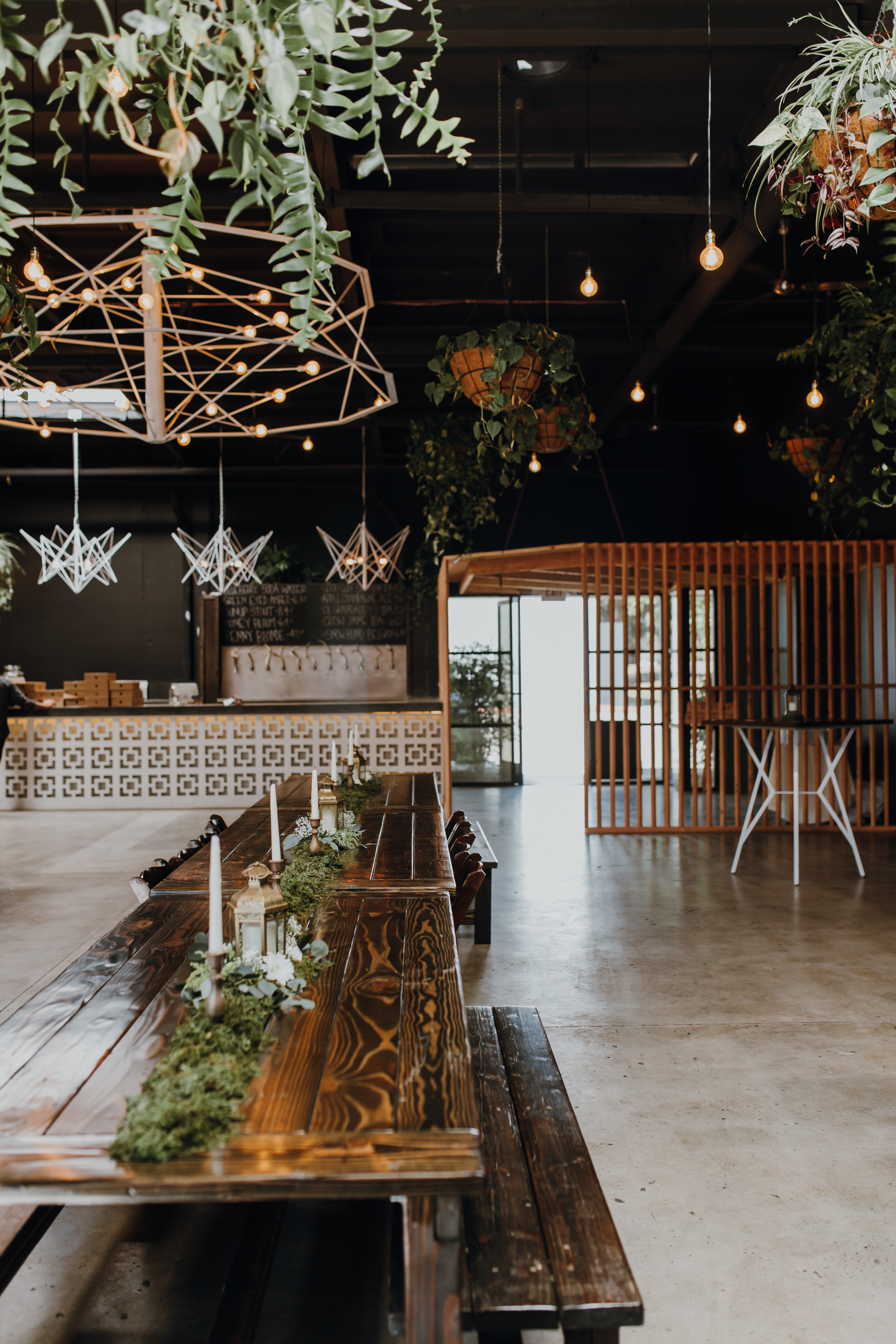 Mannsreception-016 The Wood Shed by Booze Brothers