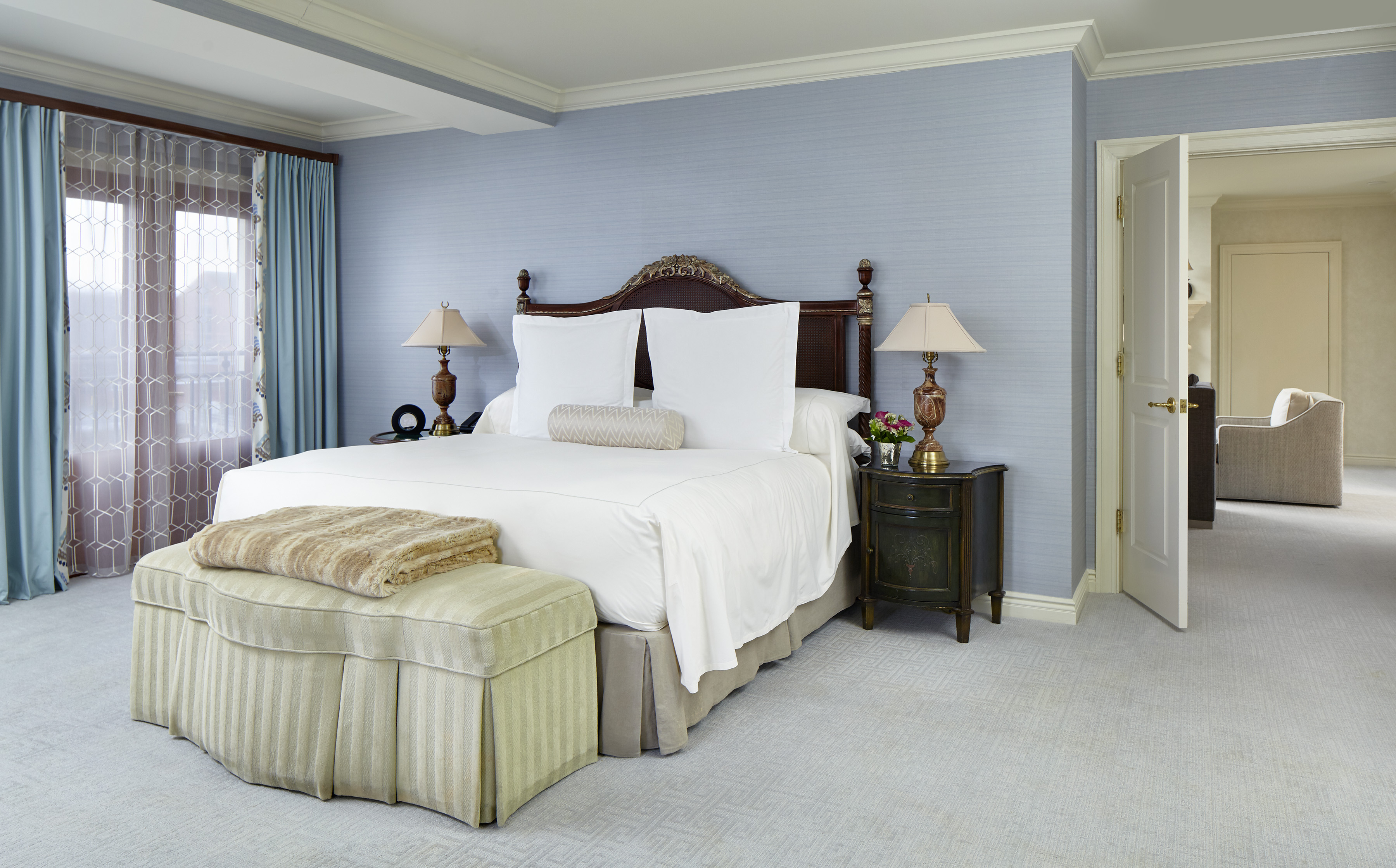 DELAMAR Greenwich Harbor