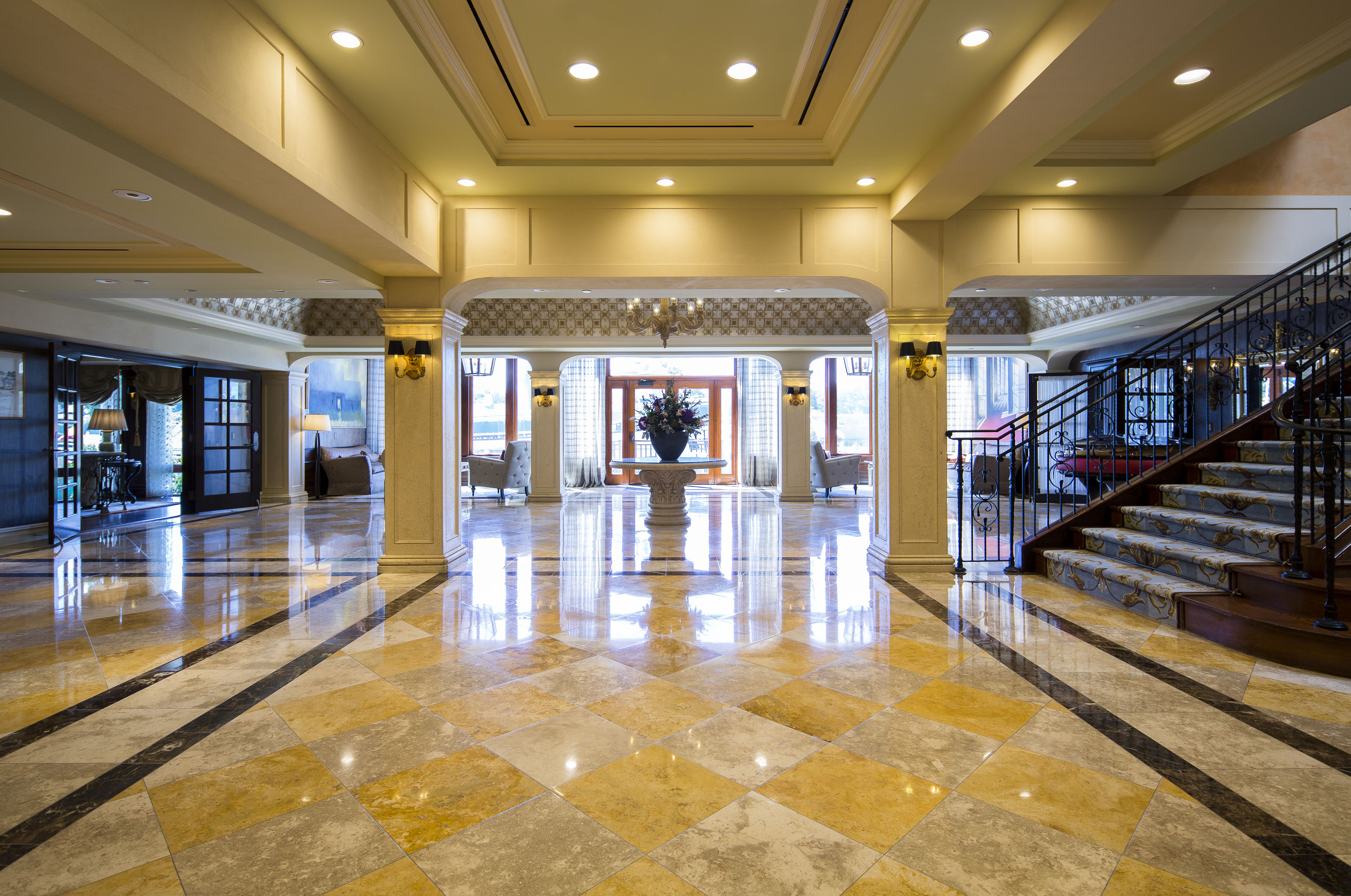 DELAMAR Greenwich Harbor