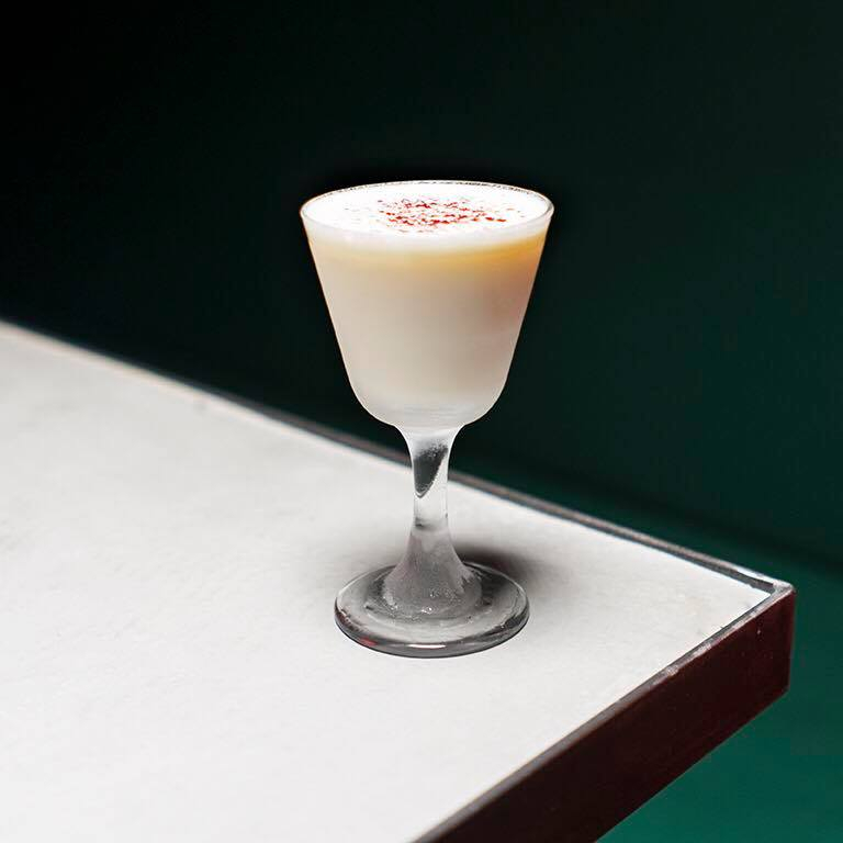 22365621_371369499962685_1735724817085905900_n Love bar