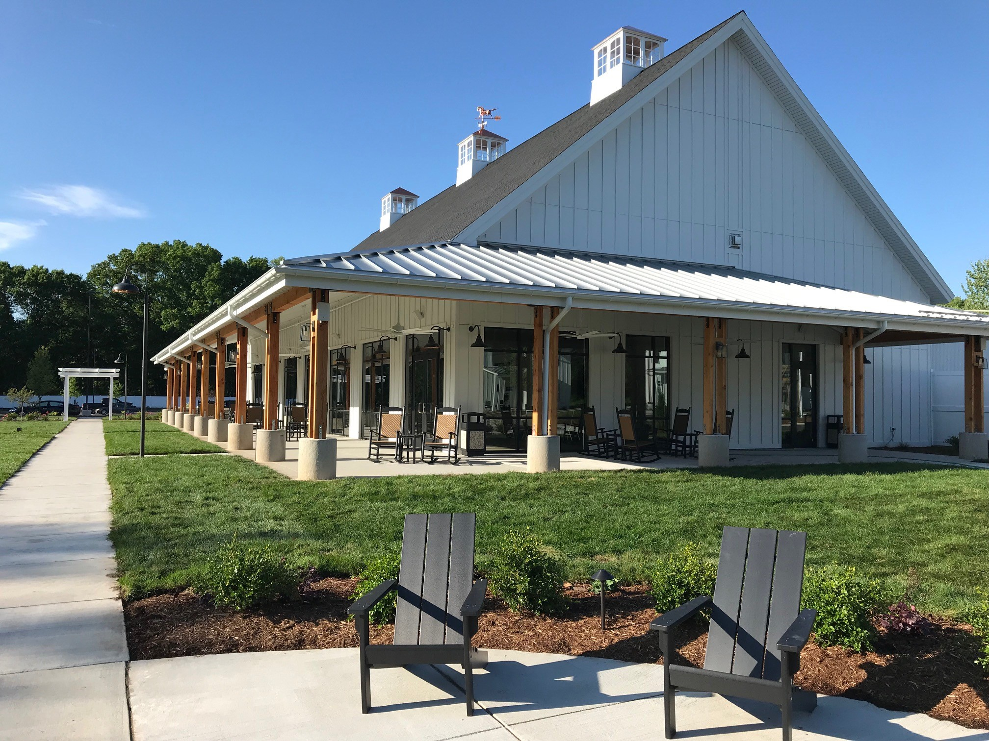 12 Lawn 4 Bay Pointe