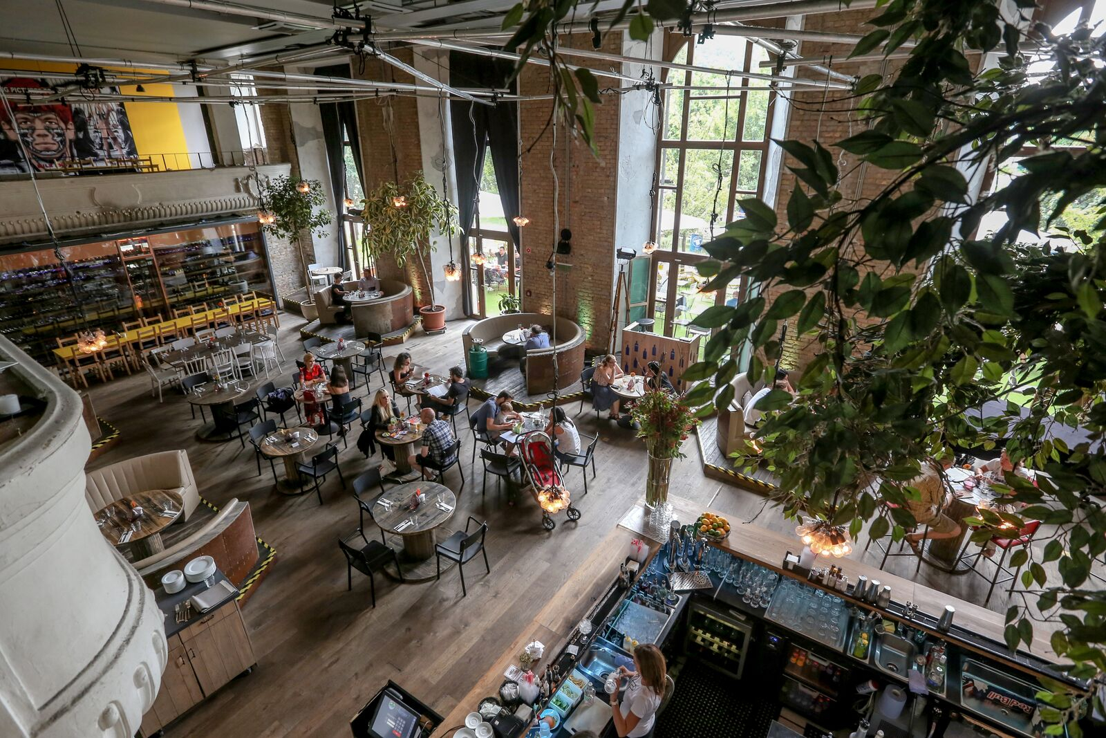 aQqTRAU1 Kiosk Budapest