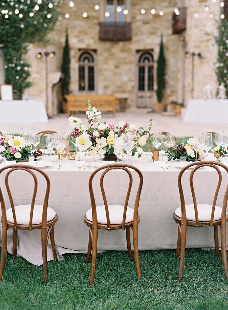 Foraged Floral Tablescape Sunstone Vineyards & Winery