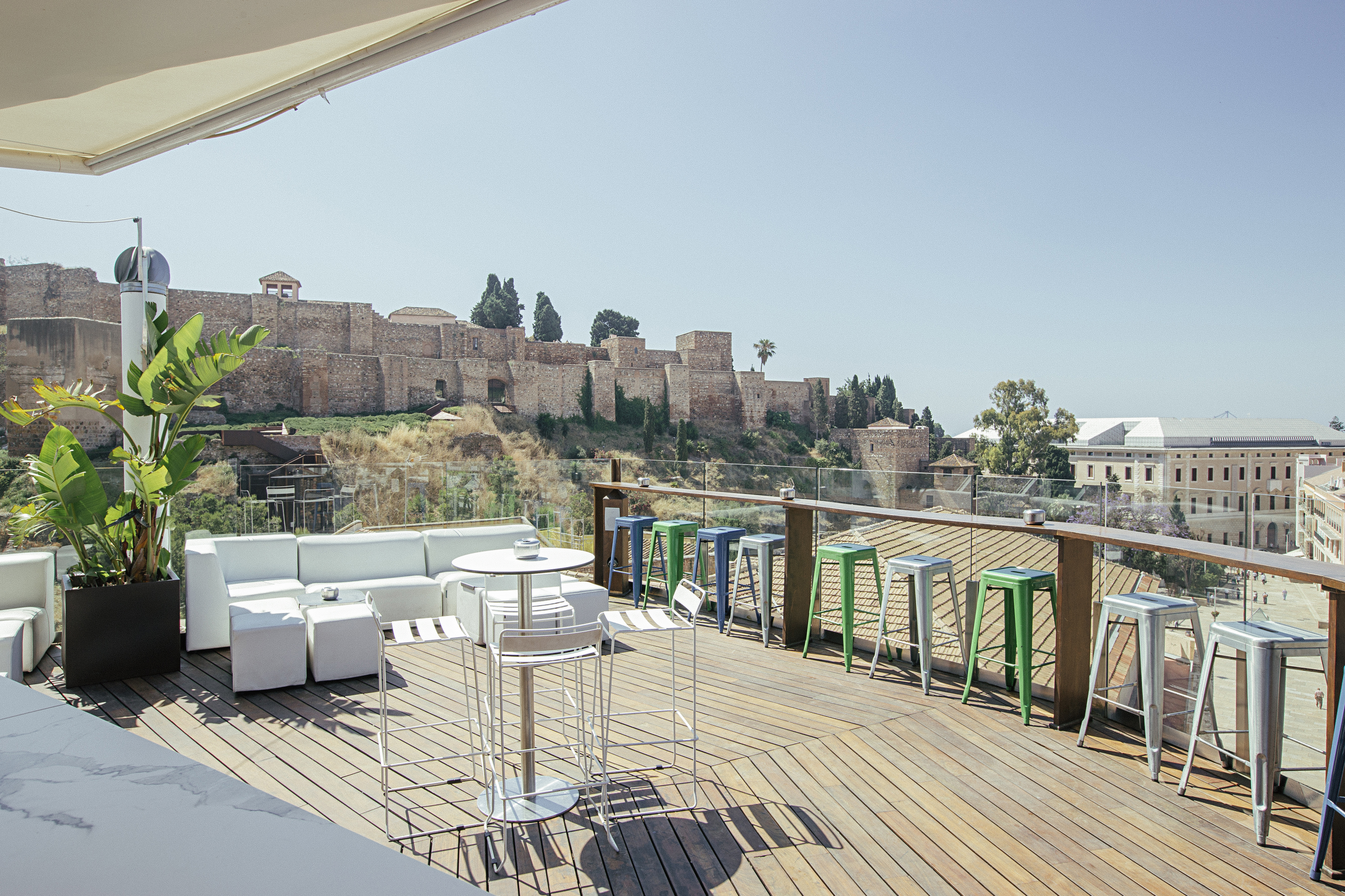 Terraza Alcazaba 1_USUARIO-PC_ene-31-115348-2019_CaseConflict Batik