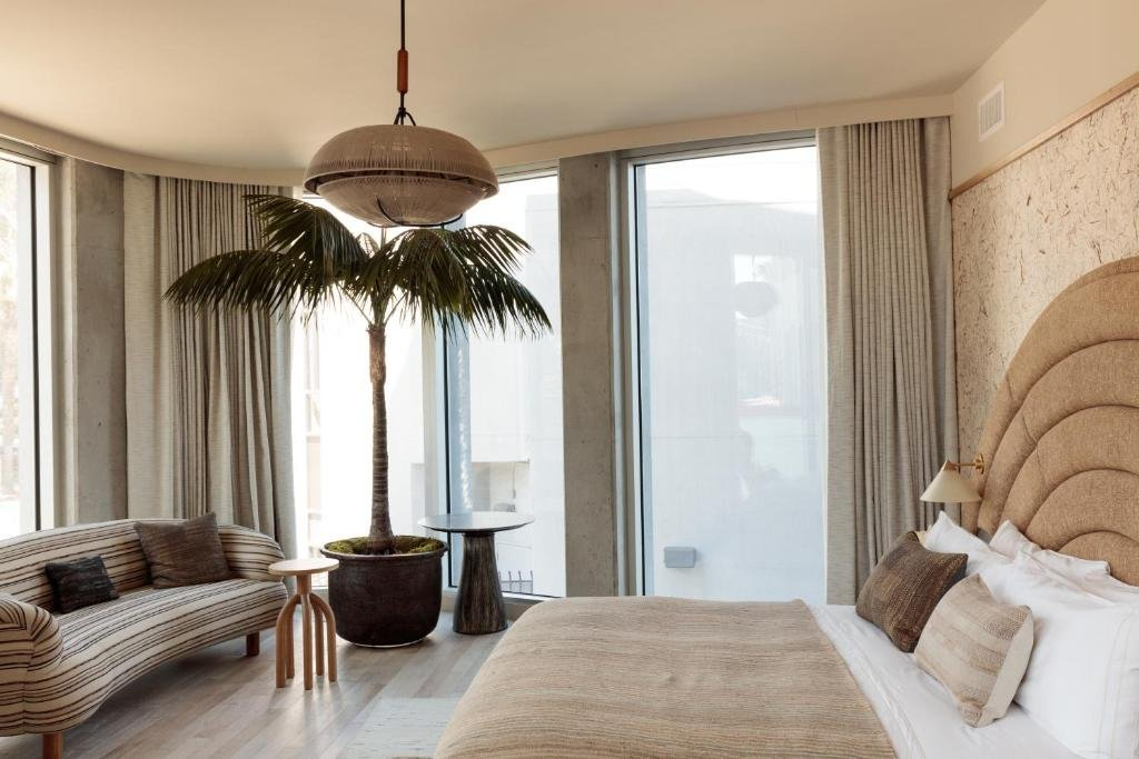 Santa Monica Proper Hotel
