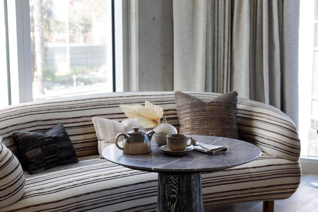 Santa Monica Proper Hotel