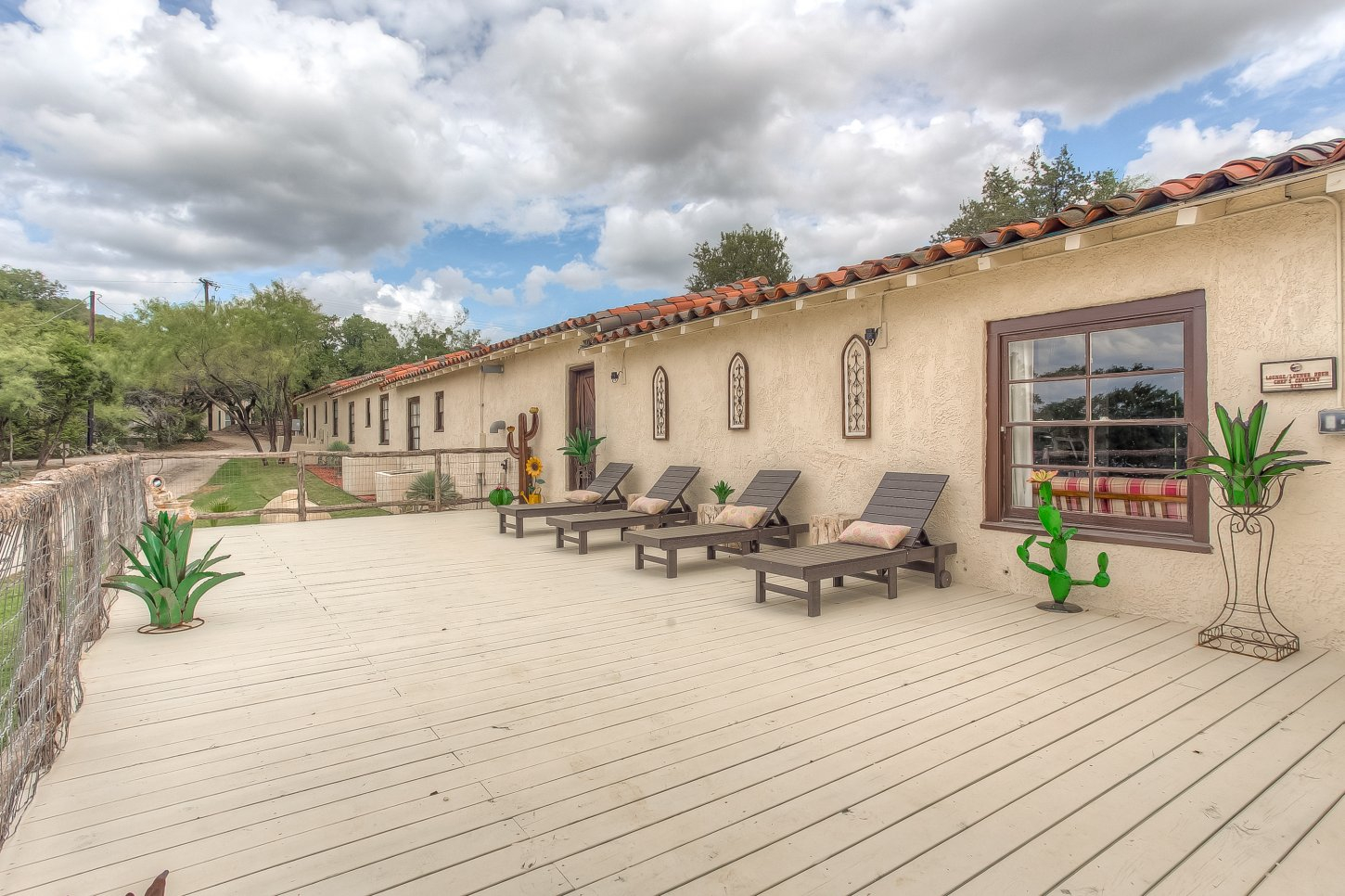 133 Seybold 6-52 Rest Yourself River Ranch