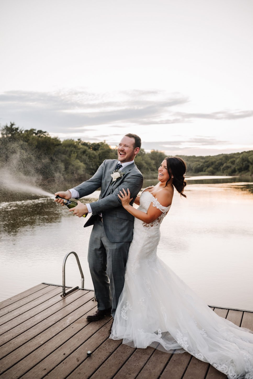 monicacassellphotography-NOLLEYWEDDING-brideandgroom-90 Rest Yourself River Ranch
