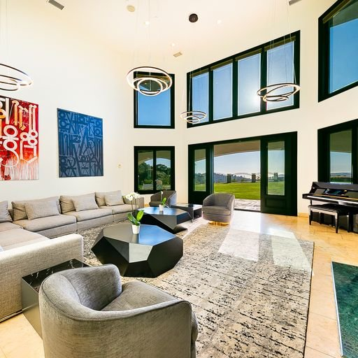 Y7J6-1N8 Malibu Garden Estate