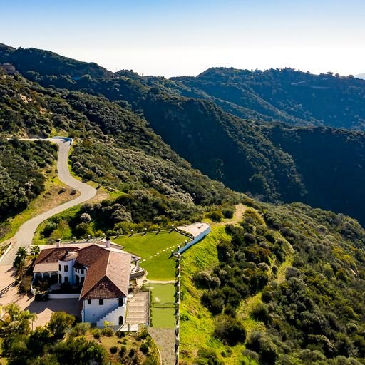 _94gUXzt Malibu Garden Estate