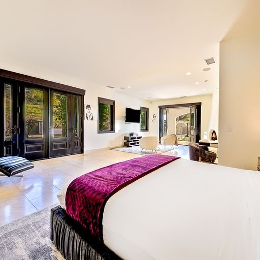 niLZWYXN Malibu Garden Estate