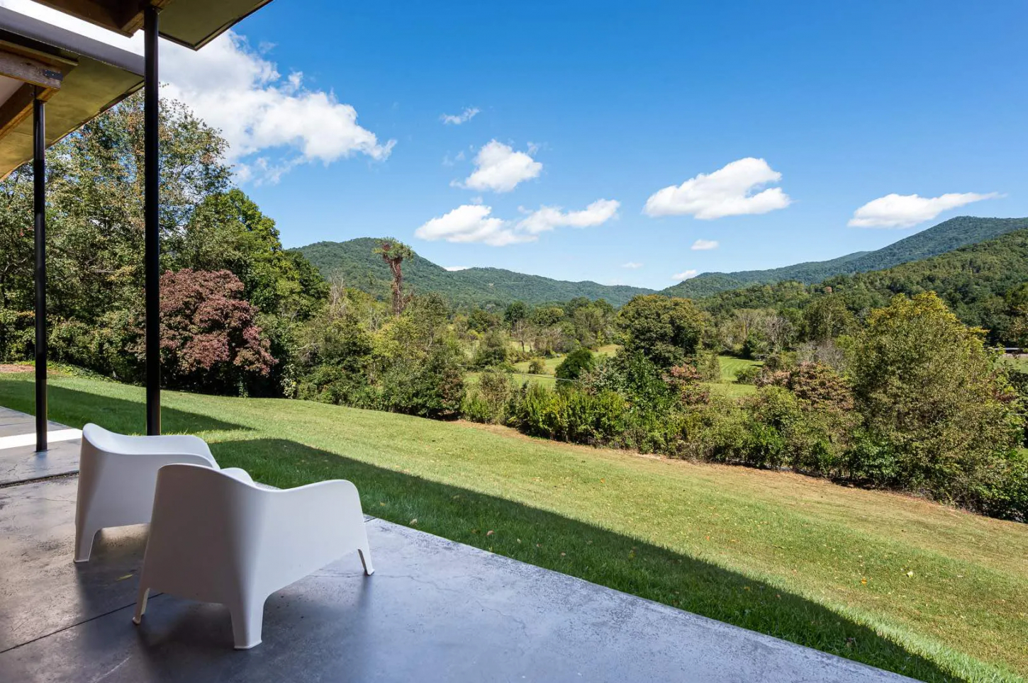 Wander Asheville Meadows