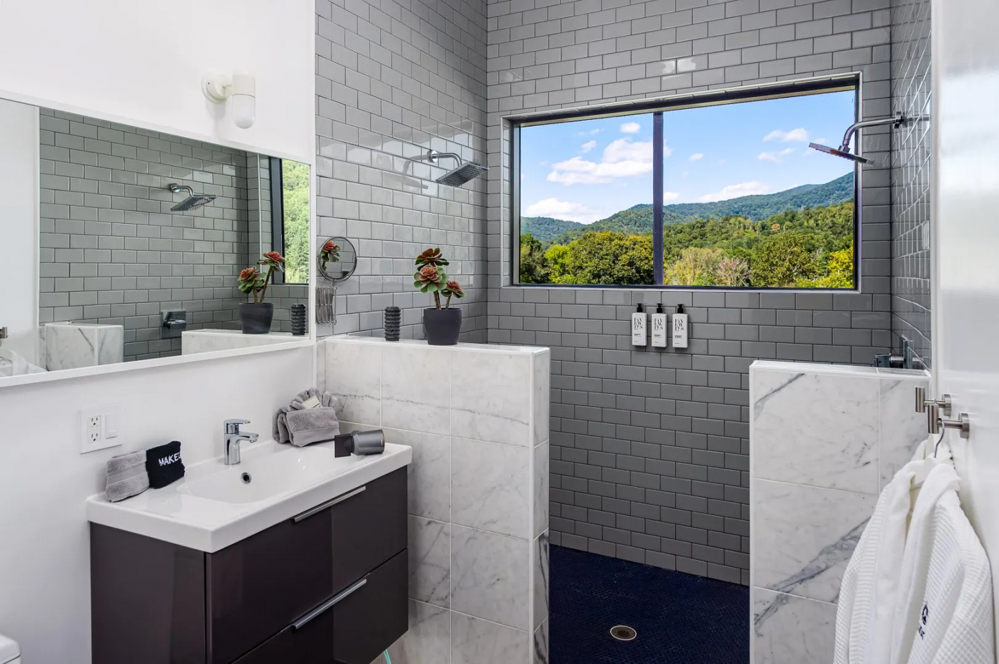 Wander Asheville Meadows