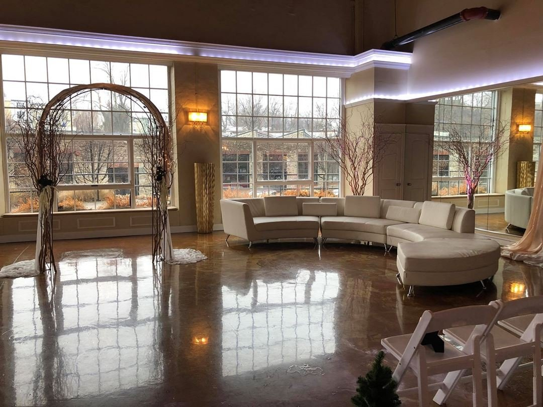 2362632_lg The Kairos Room