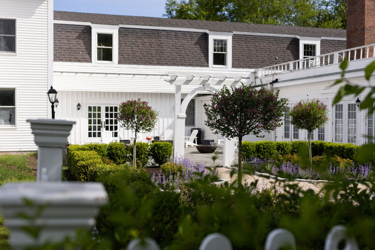 Litchfield_Spring_2022_25 The Litchfield Inn