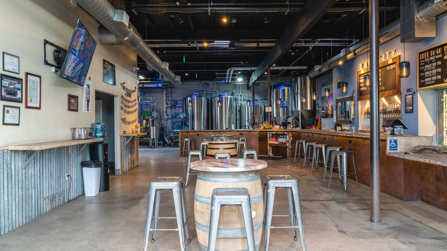 _DSC8496 Bay City Brewing Co - Point Loma