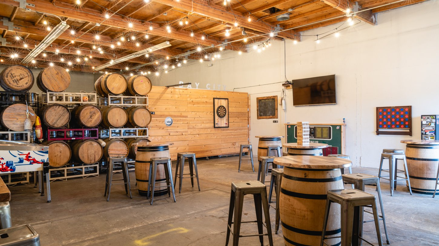 _DSC8524 Bay City Brewing Co - Point Loma