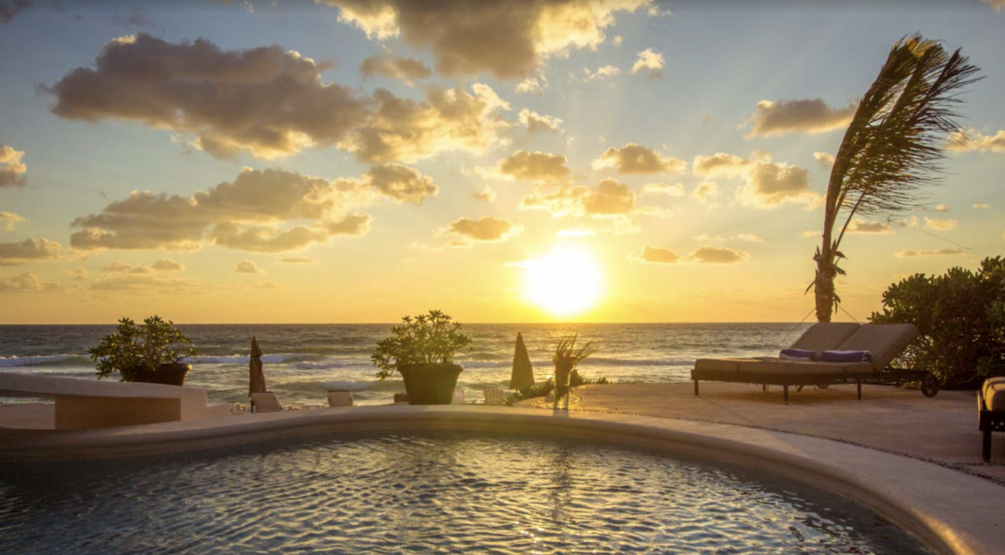 Screen Shot 2023-02-22 at 4 Casa Blanca