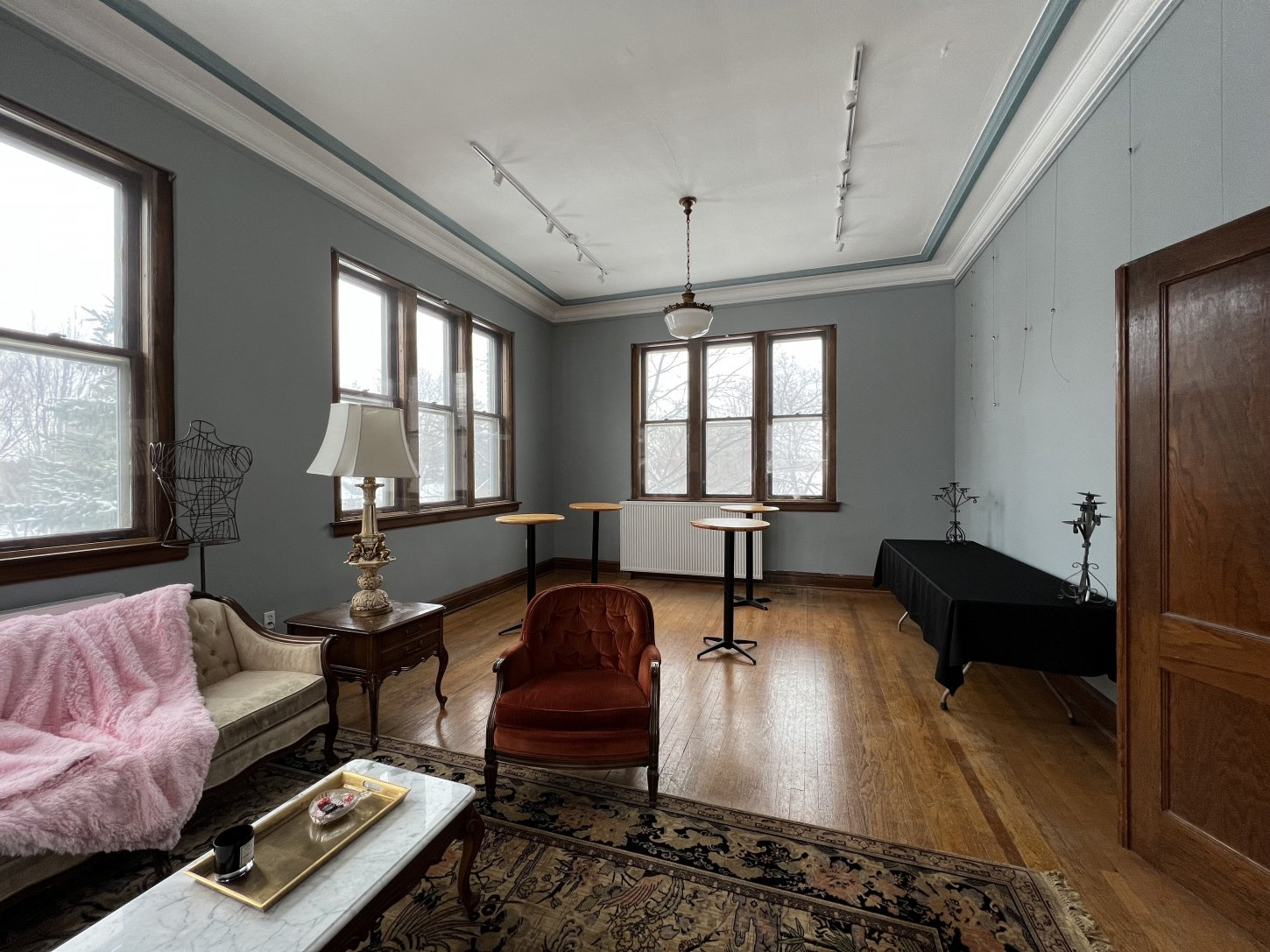 PARLOR 3 Temple Saint Paul