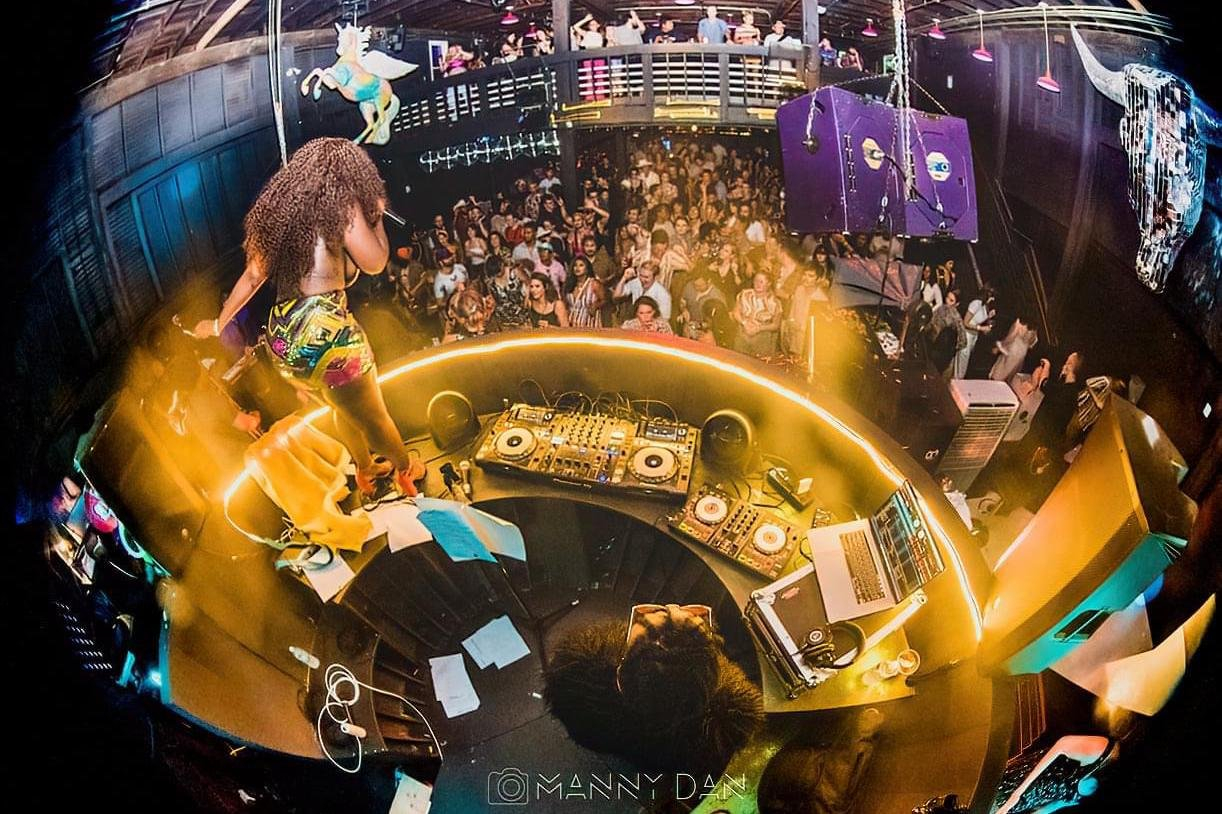 Performers 3 Supernova Seattle