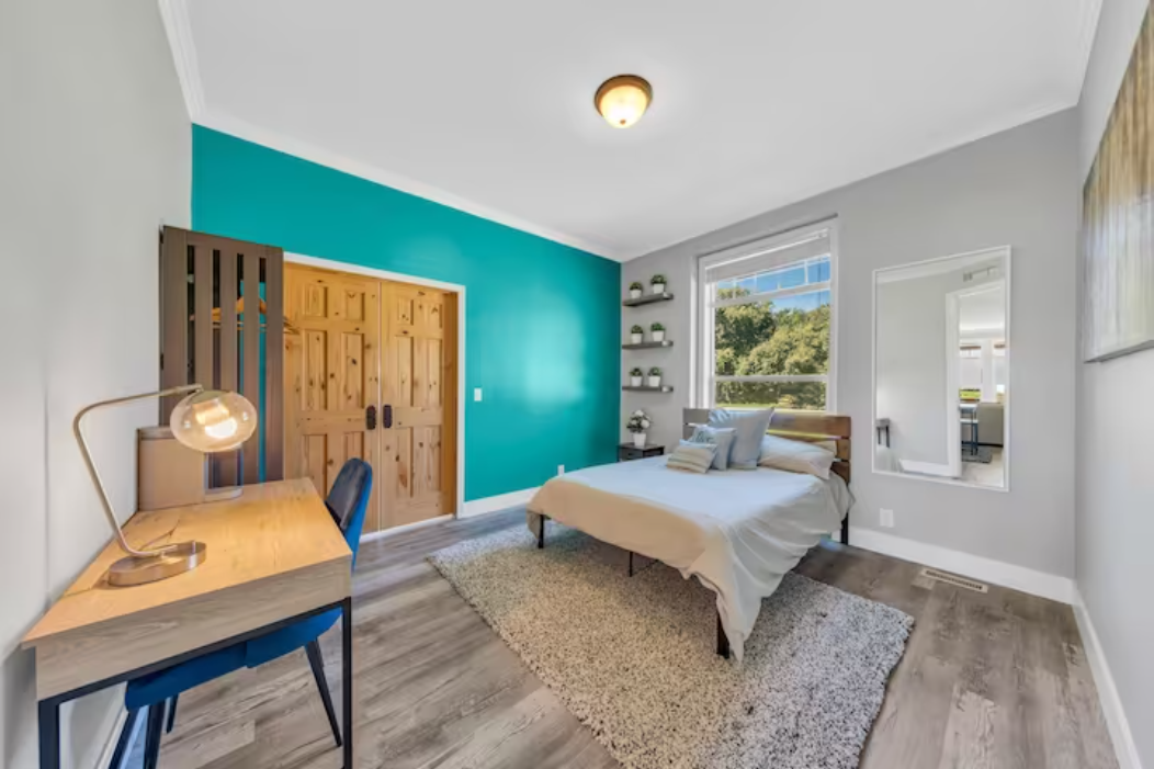 Luxe & Comfy Vineyard Estate ~ Breathtaking Views!