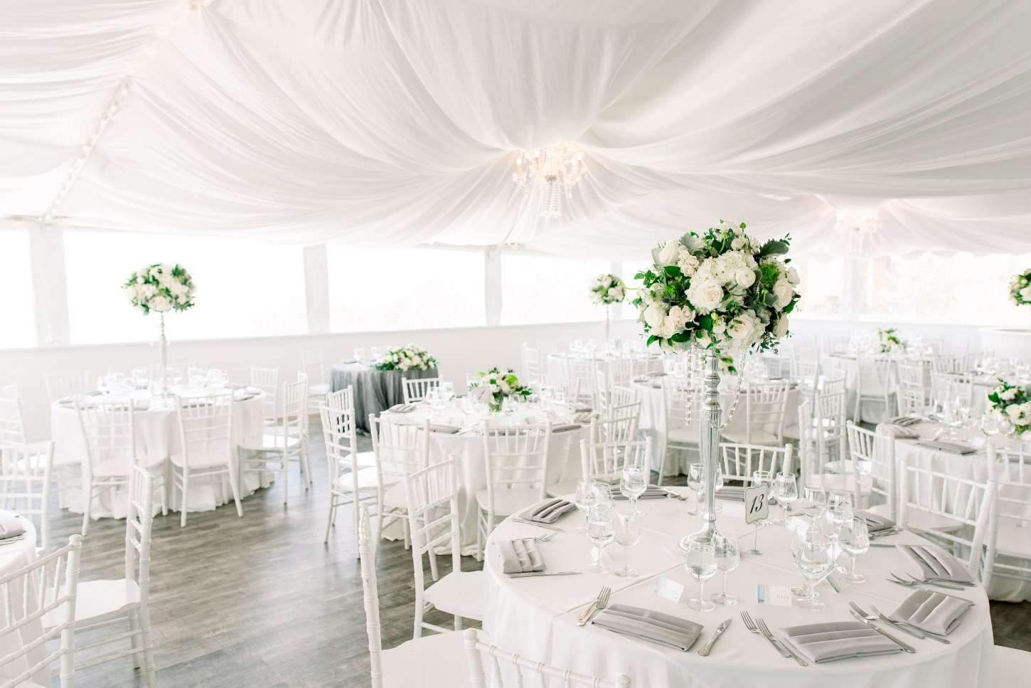 WHM_Alexandria and Kevin_Luke 1985_2019_DDD table decor (3) Willow Heights Mansion